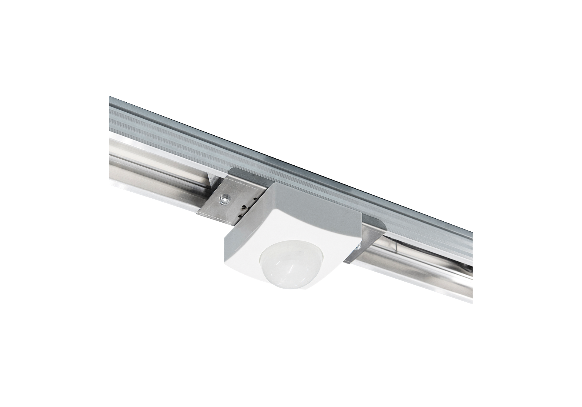 LL600UMP11_01